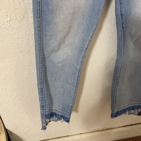 7 for All Mankind Roxanne ankle jean - Picture 3 of 8